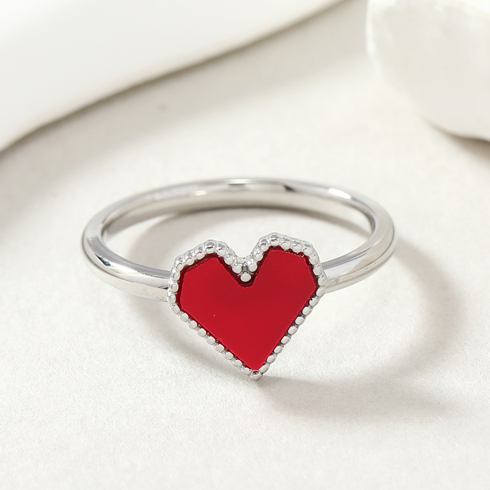 跨境不锈钢饰品 设计感极简时尚焊牌四色爱心情侣钛钢戒指  厂家详情10