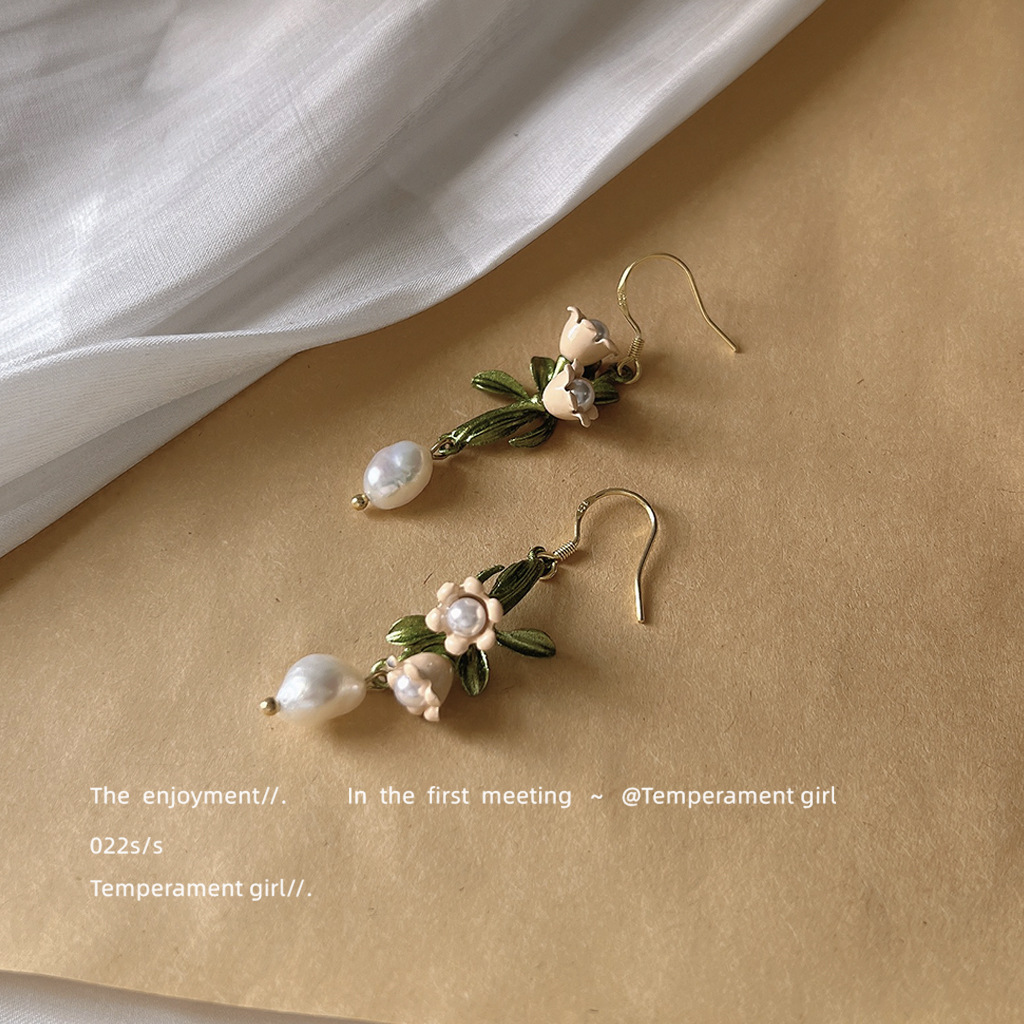 Freshwater pearl 925 silver needle asymmetrical handcrafted design, lily of the valley earrings, French high-end style, earrings factory pic 3