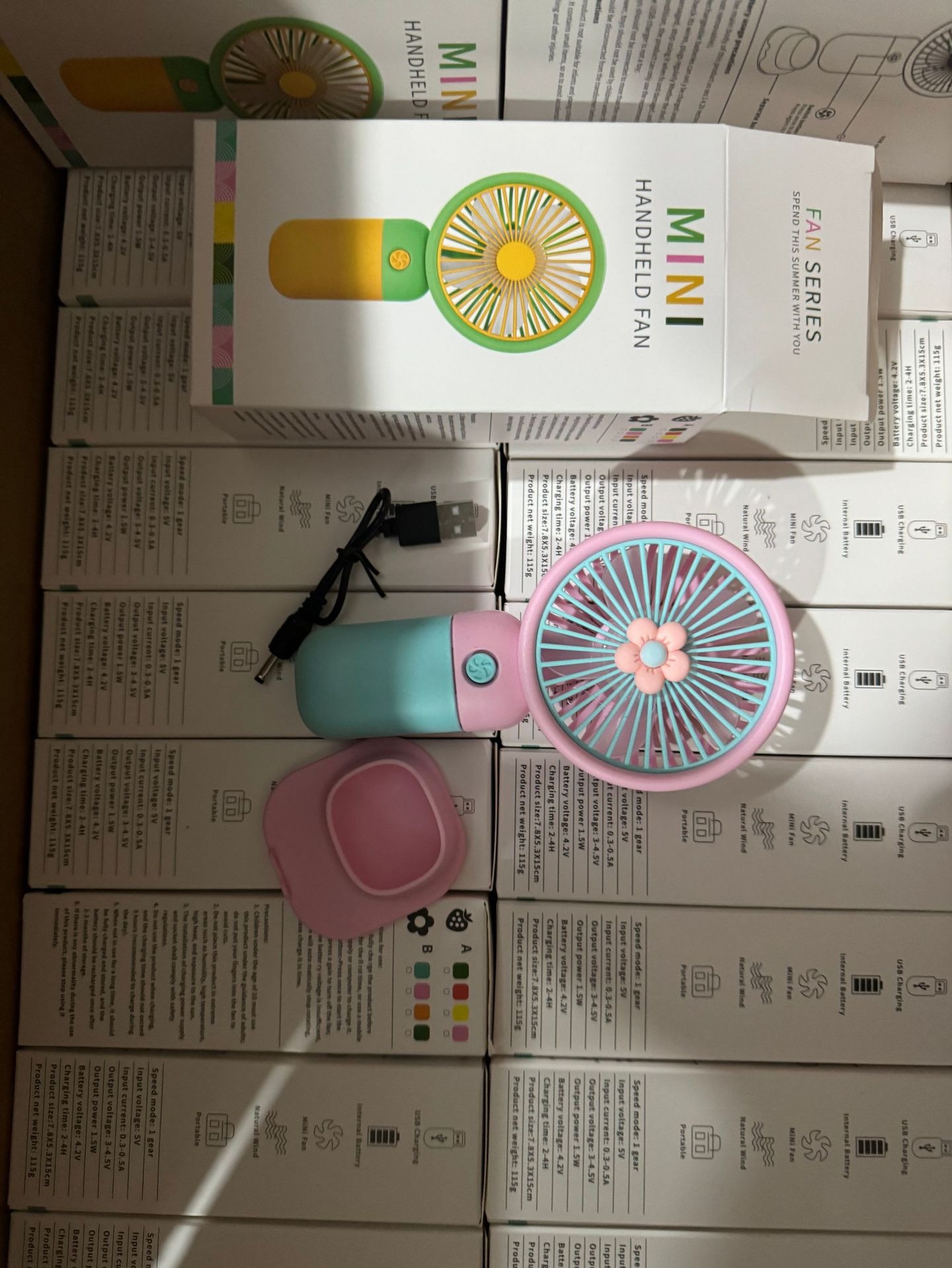 手持小风扇卡通迷你静音便携六一儿童节礼物小风扇USB充电款详情35