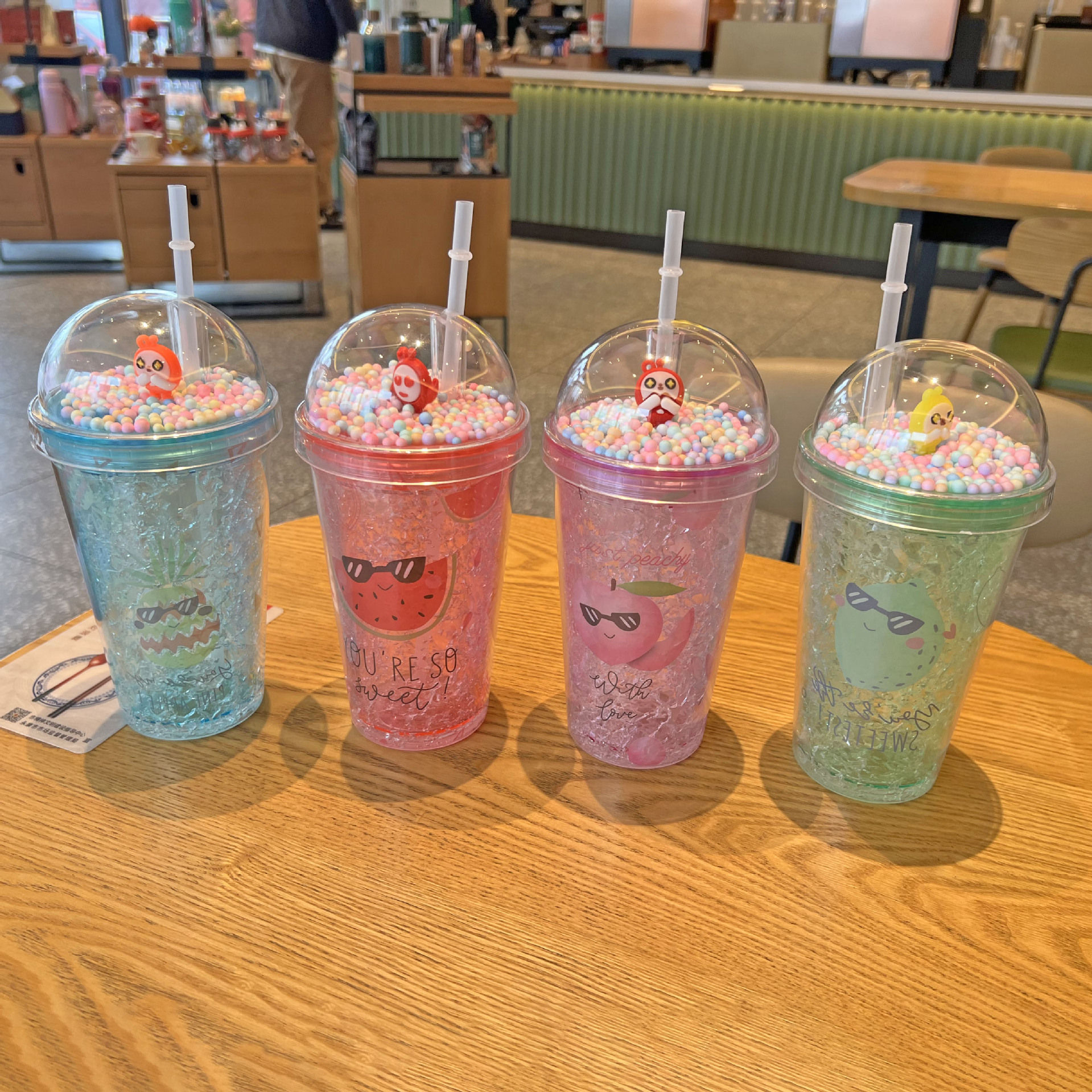 跨境新款水果塑料水杯批发双层卡通塑料吸管杯夏日碎冰杯微景观杯详情3