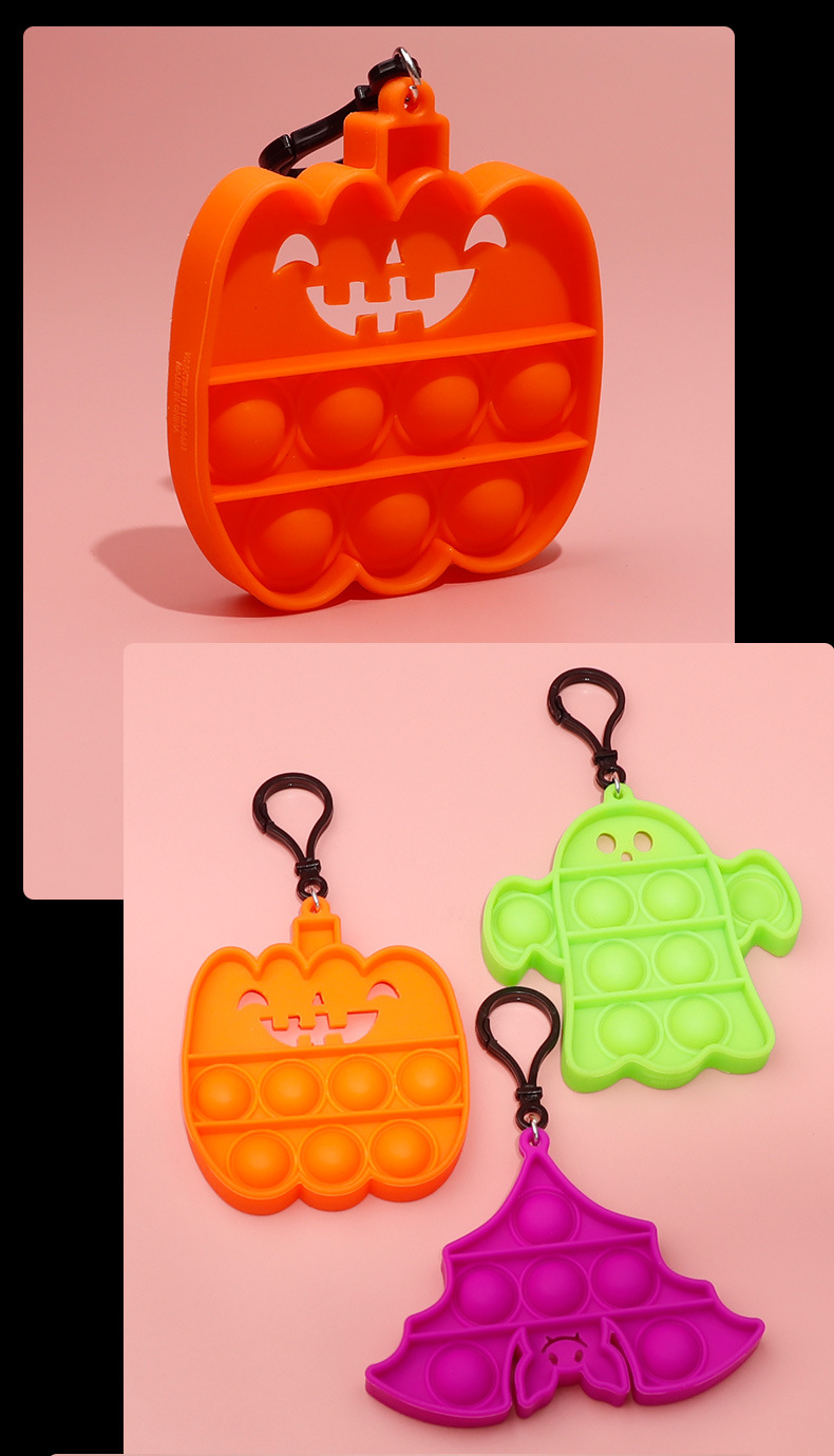 2023 New Halloween Rat-killing Pioneer Key Pendant, Pumpkin Lantern Ghost Keychain, Magic Haunted House Silicone Hanging pic 14