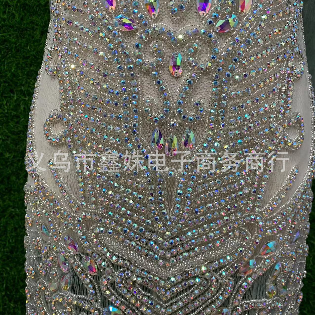 钩针款手工款钉珠婚纱礼服V领网纱贴花服装辅料详情7