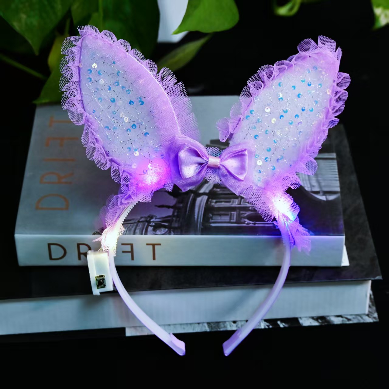 2025 New cute Kulomi Internet celebrity glowing big ear headband, glowing crown headband, glowing bow tie headband pic 9