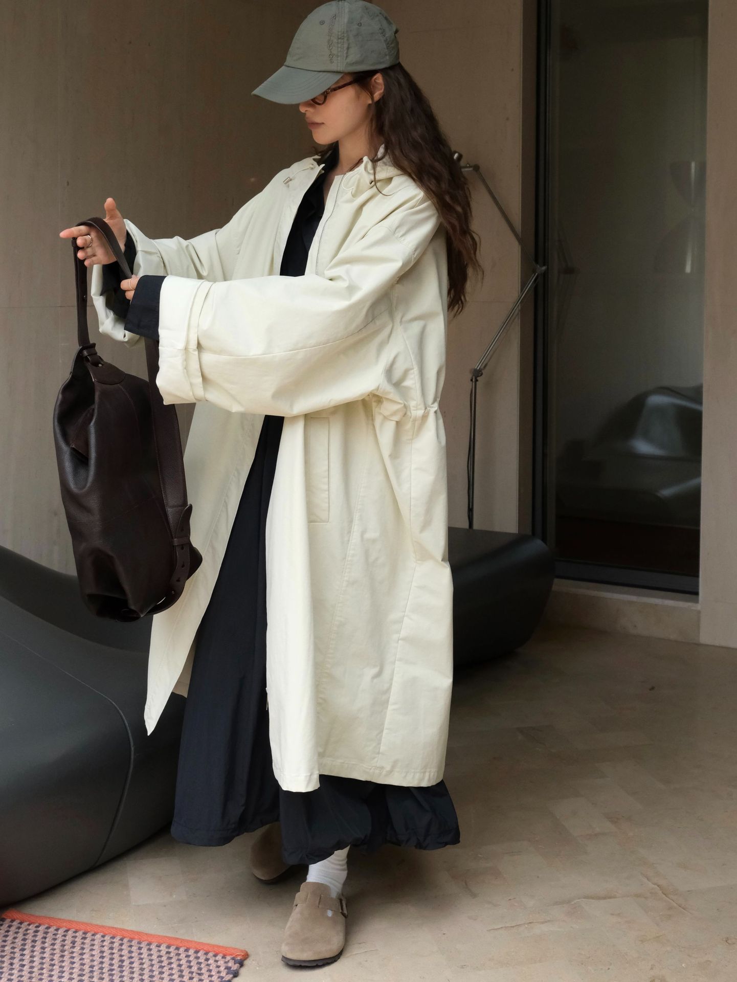 The new autumn Japanese-style outdoor street casual hooded silhouette windbreaker is a slimming and windproof long coat for women pic 37