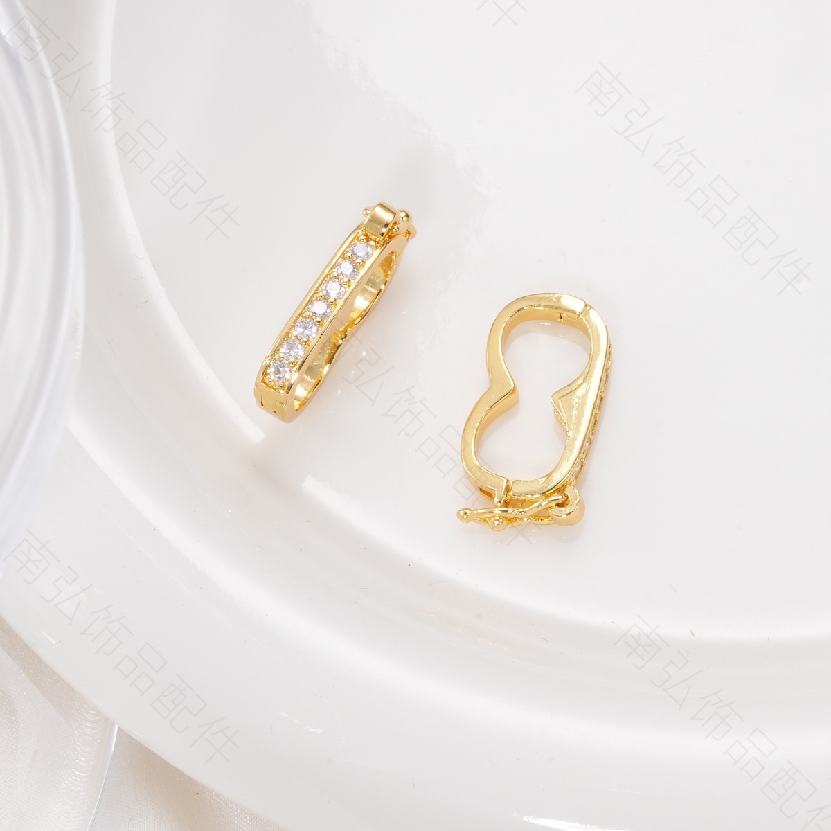 Copper-plated 18k gold color-preserving peanut buckle pearl necklace, connecting buckle bracelet, necklace buckle head DIY jewelry accessories pic 8