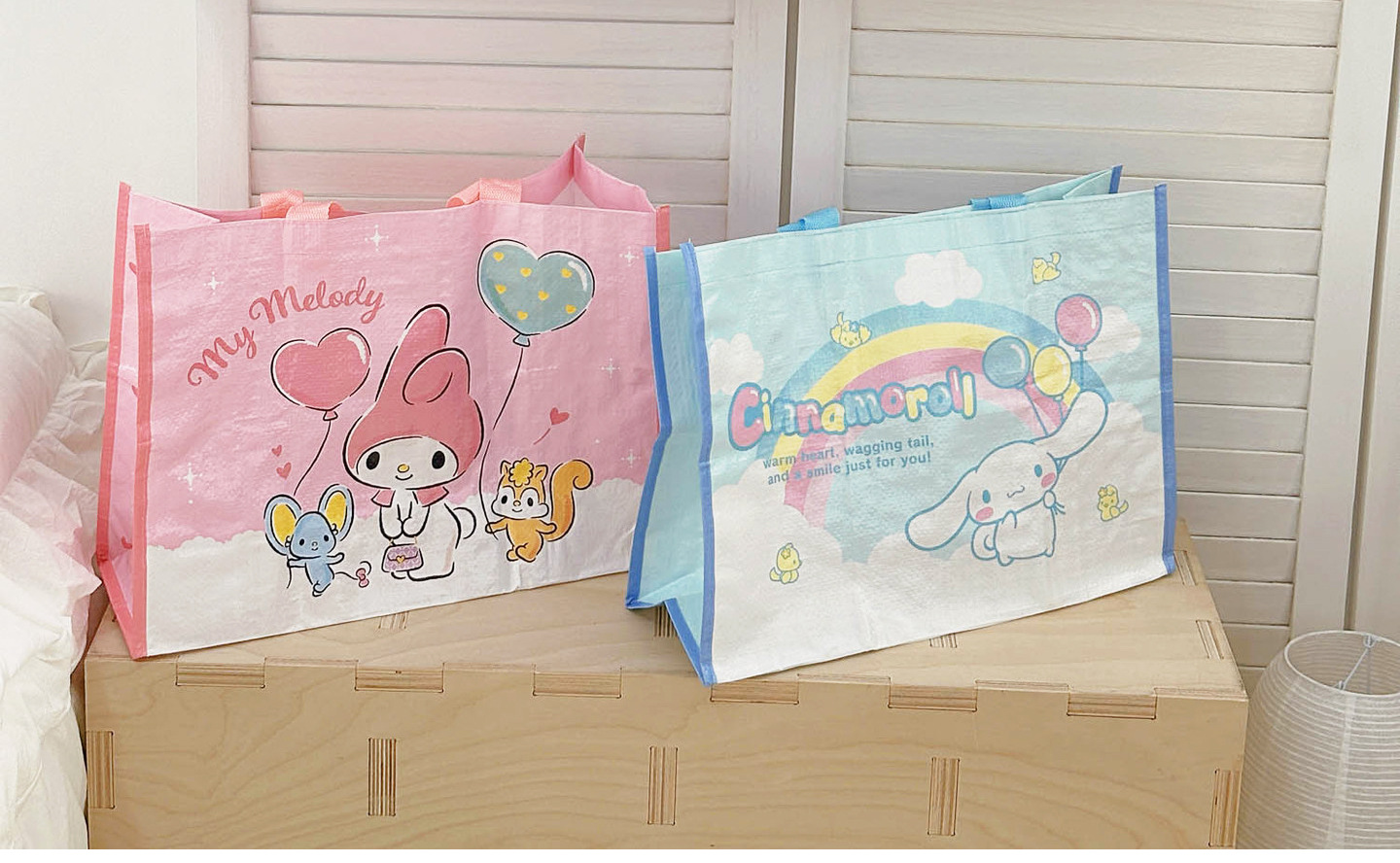 Sanrio genuine Hello Kitty kt woven shopping bag, large capacity storage bag, bento bag, portable hand-held crossbody bag pic 2
