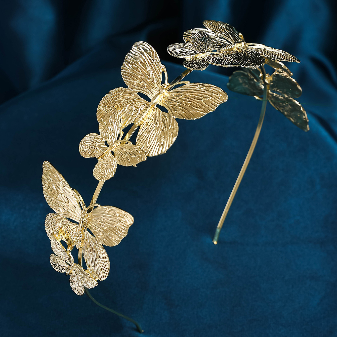 European and American style metal butterfly personalized alloy headband and hair band, versatile headwear, exaggerated headwear and hair accessories for going out for photos pic 6