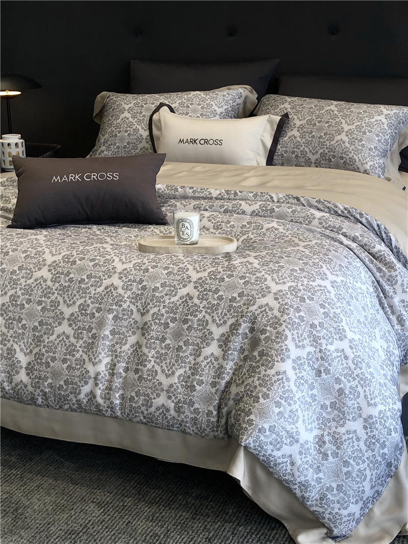 Cool ultra-fine denier Tencel summer light and cool condensation filament four-piece set, elegant printed sweat-absorbing nude bedding pic 47