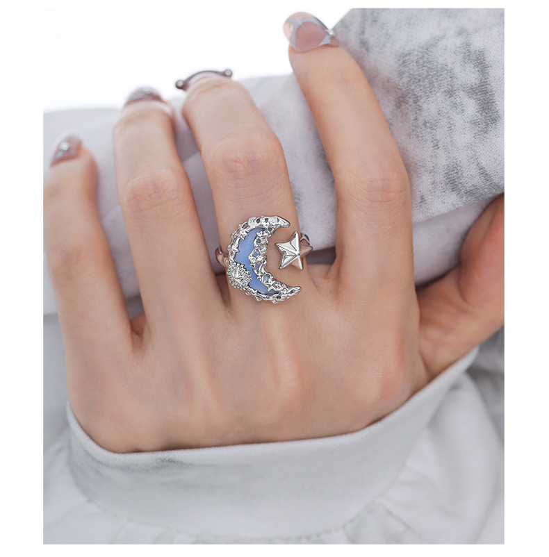 Original lava blue moon ring for women, a niche design with a light luxury and high-end feel, unique and individual index finger ring pic 9
