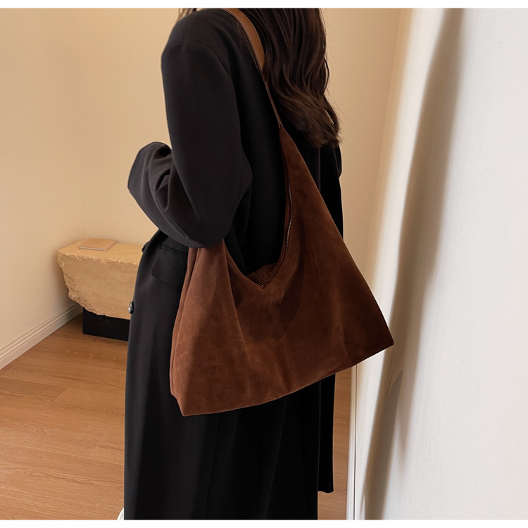 Retro matte tote bag, autumn and winter bag, commuter underarm bag, large-capacity single-shoulder tote bag, simple single-shoulder bag for women pic 31
