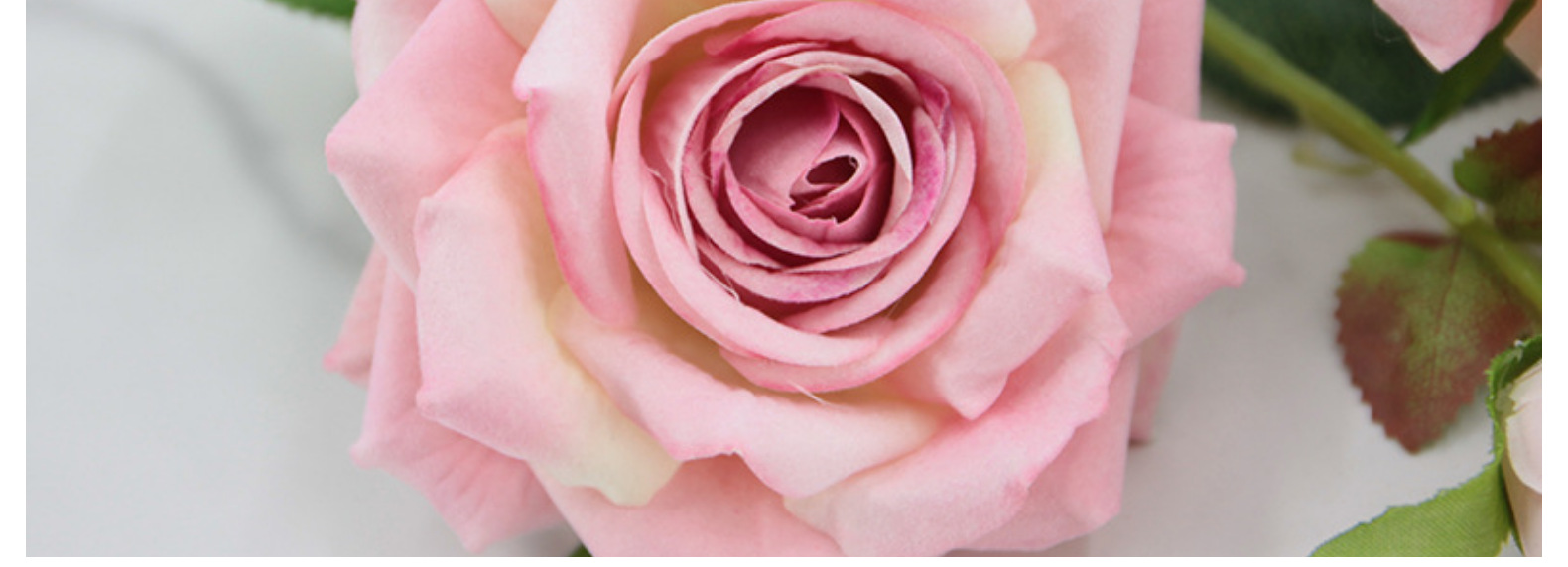 仿真多头绒布红色玫瑰花拍摄道具假花家居装饰布置仿真花摆件批发详情16