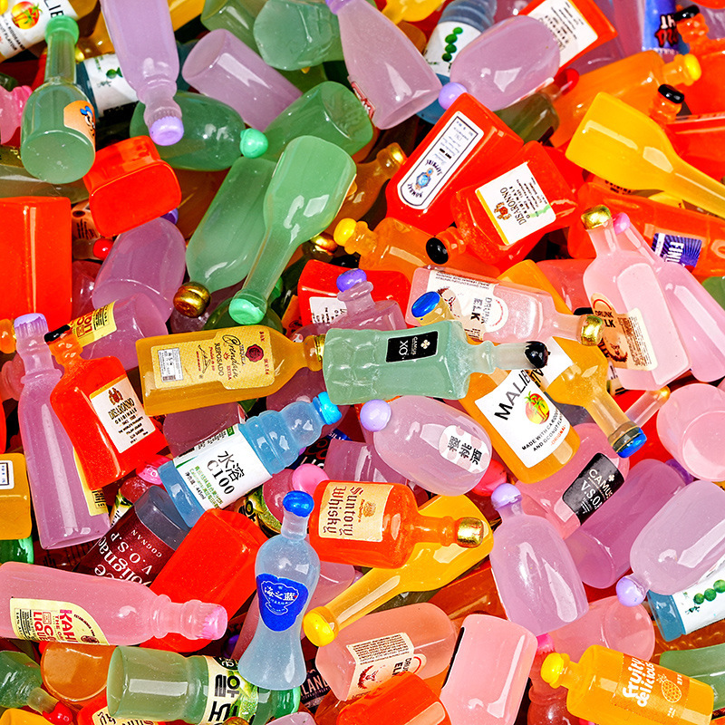 抖音迷你仿真小酒瓶树脂卡通立体小瓶子饰品配件食玩diy材料摆件详情9