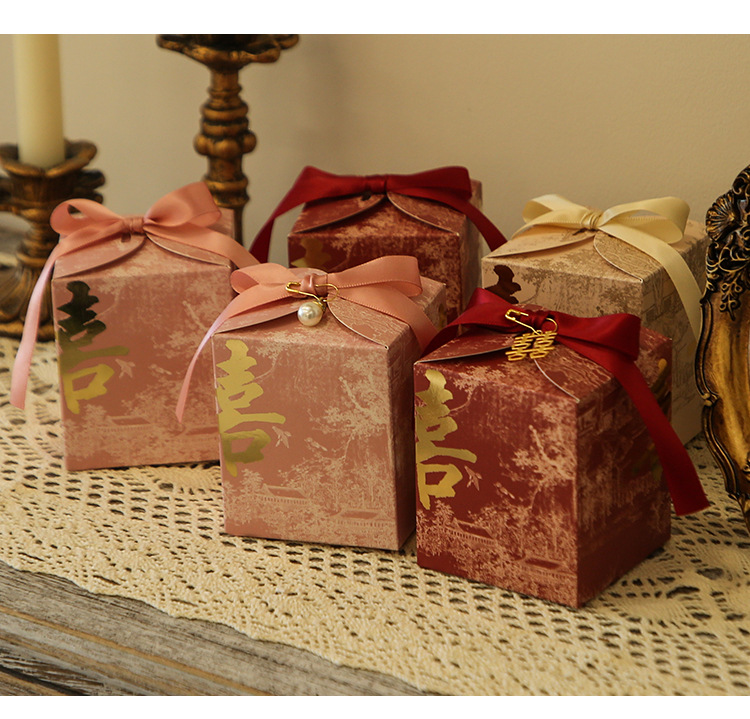 Hot-selling original innovative Chinese-style wedding gift with a high-end feel and a traditional Chinese style, featuring ink-wash painting wedding candies in empty boxes pic 11