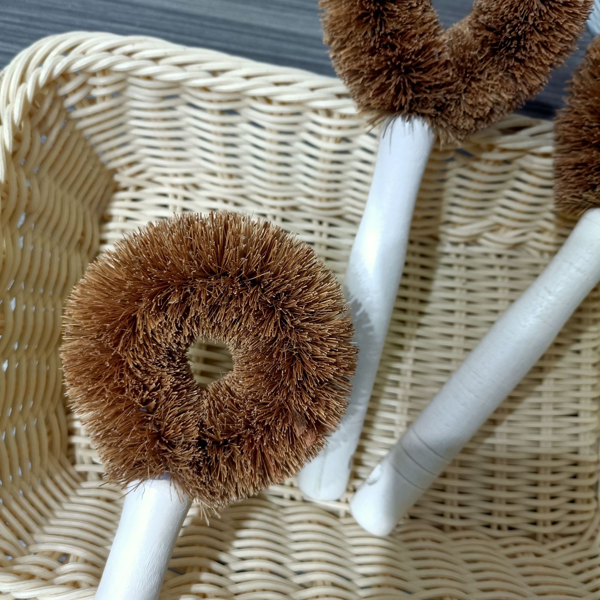 【 Zone 2-10 】 Coir brush 240 yuan per box. Pot washing brush, natural coir pot brush, non-stick dishwashing brush, cleaning brush, oil and dirt removal brush, 2 yuan supply pic 6