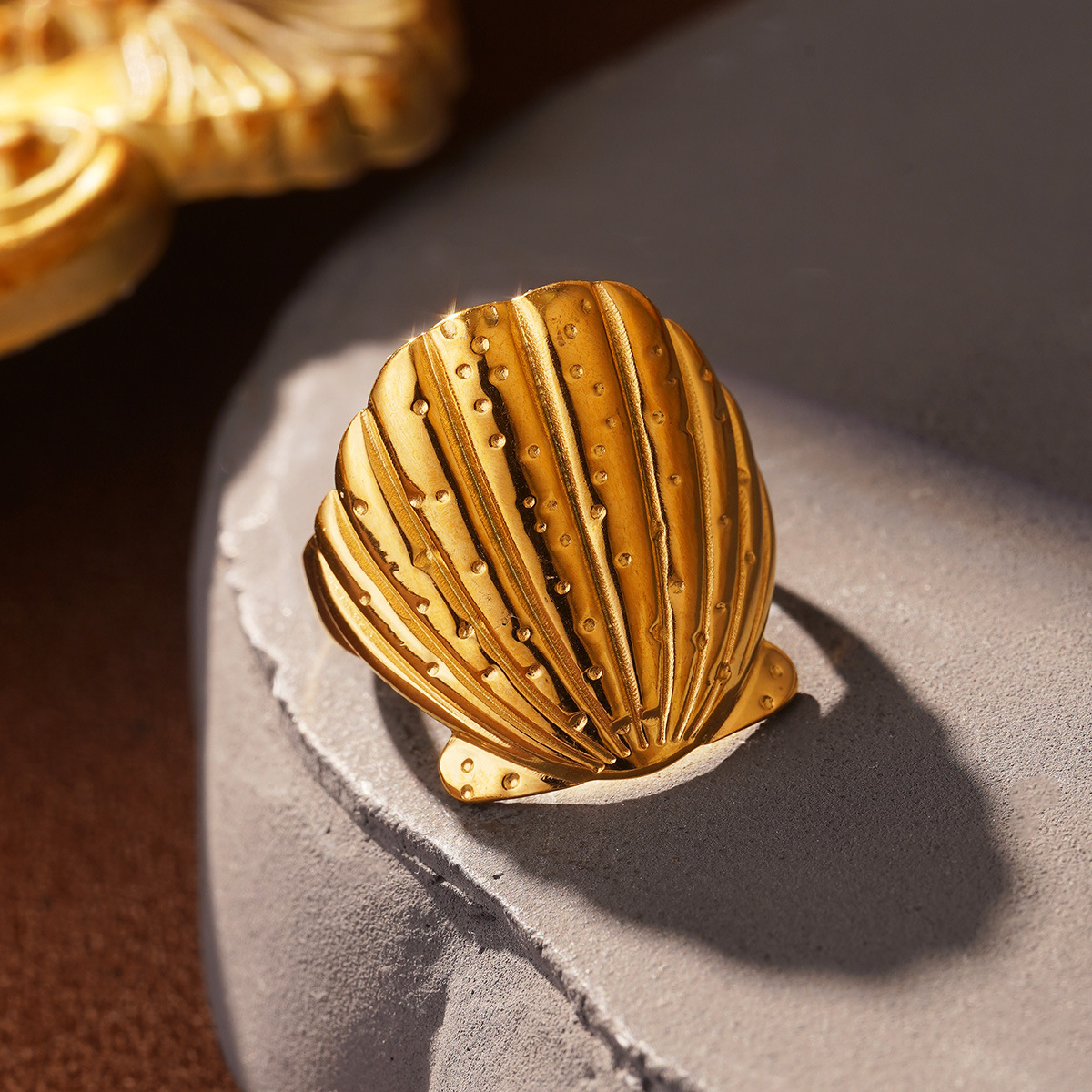 Retro European and American geometric stainless steel ring, non-fading shell geometric shape, fashionable and simple titanium steel index finger ring pic 20