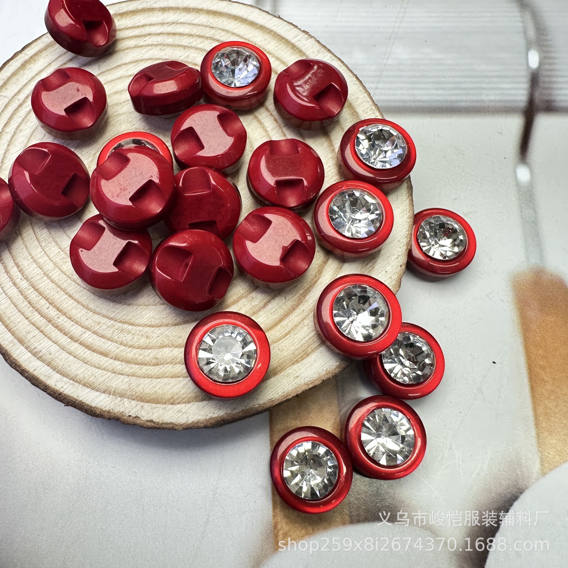 新款简约小香风三色圆形金属钻扣毛衣大衣毛呢皮草马甲西装外套扣详情1