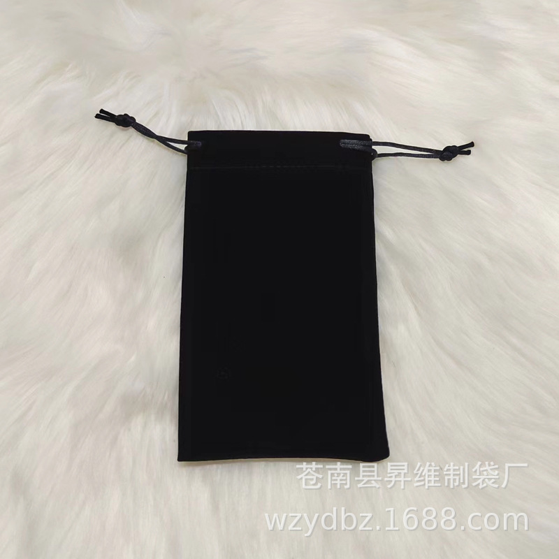 纯黑袋子