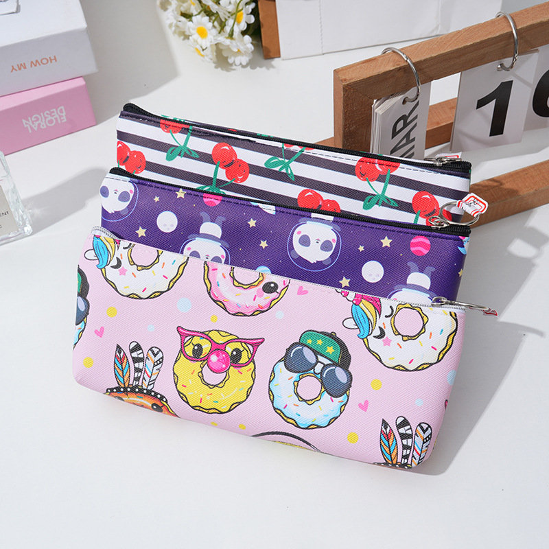 New cartoon cute large-capacity pencil case for students, high appearance level pencil case stationery box pic 3