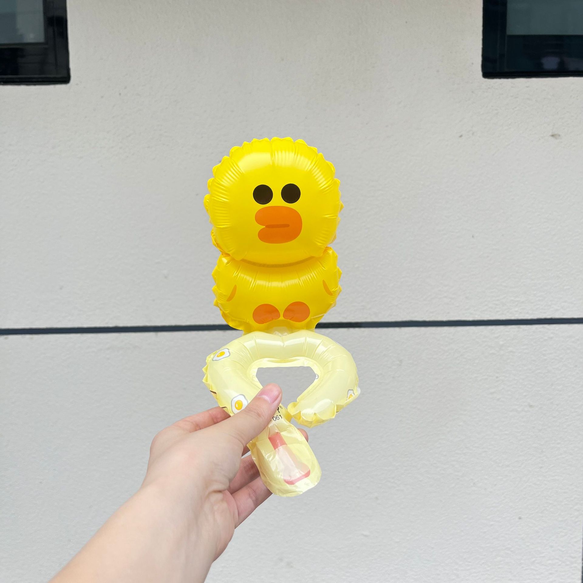 Dibujos animados animales muñeca globo niños pulsera llevar en la mano globo de tierra empuje micro comerciante barre el código pequeño regalo drenaje pic 18