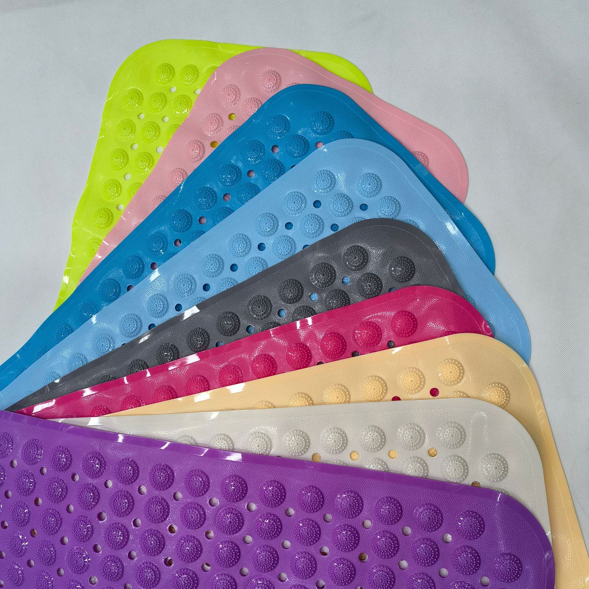 0-1果绿 粉色 深蓝 浅蓝 灰色 玫红 米黄 白色 紫色