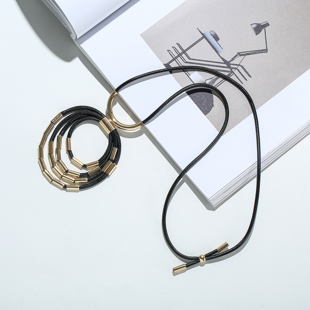 链亚马逊爆款毛衣长女士跨境欧美复古外贸皮绳金属夸张合金长项链详情6