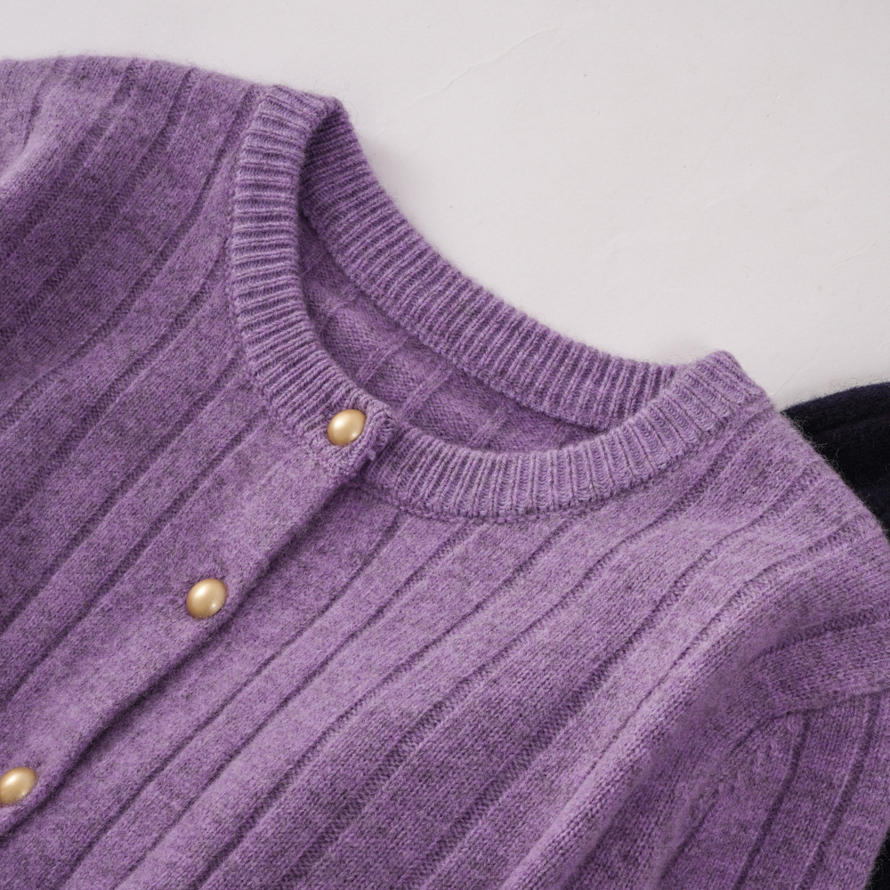 100 wool sweaters, cardigans, round-neck sweaters, warm and light, first-hand supply, wholesale in stock, elegant and commuter fine wool pic 38