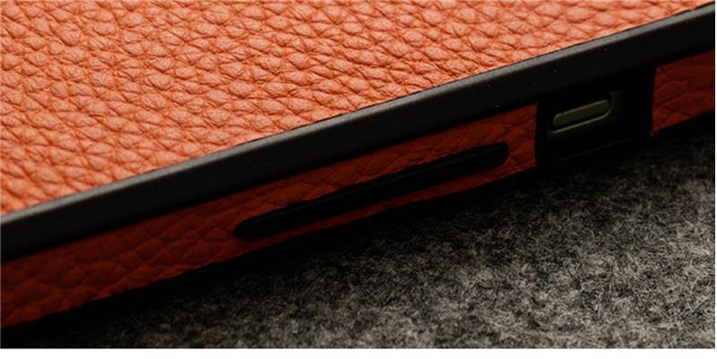 This new genuine leather frame lens is suitable for the Apple 14ProMax15 13 phone case. It features a high-end leather veneer with a lychee texture pic 15
