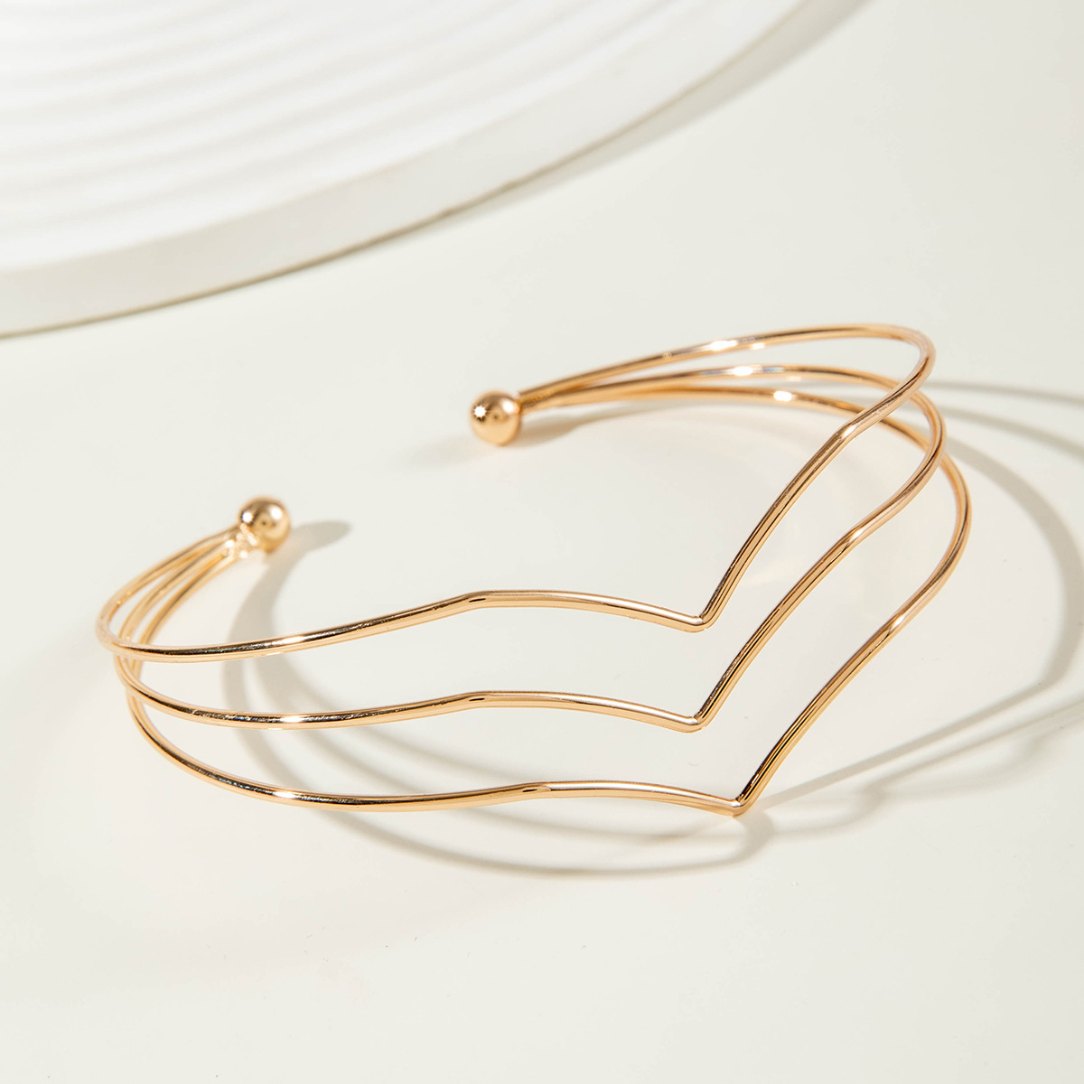 亚马逊跨境个性冷淡风海星手臂镯线条计感蝴蝶环形开口臂镯女详情88