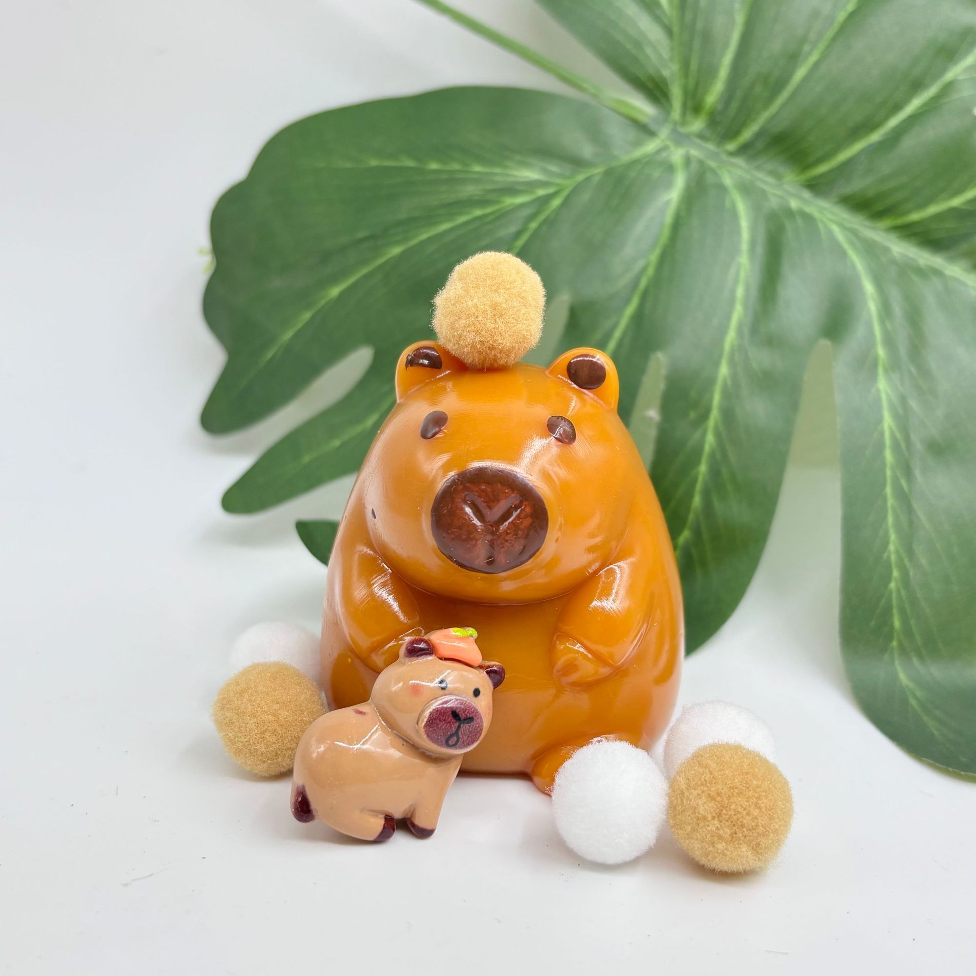The new Kapibala Kneading Fun Healing soft rubber TPR slow Rebound feel stress-relieving toy is in stock pic 3