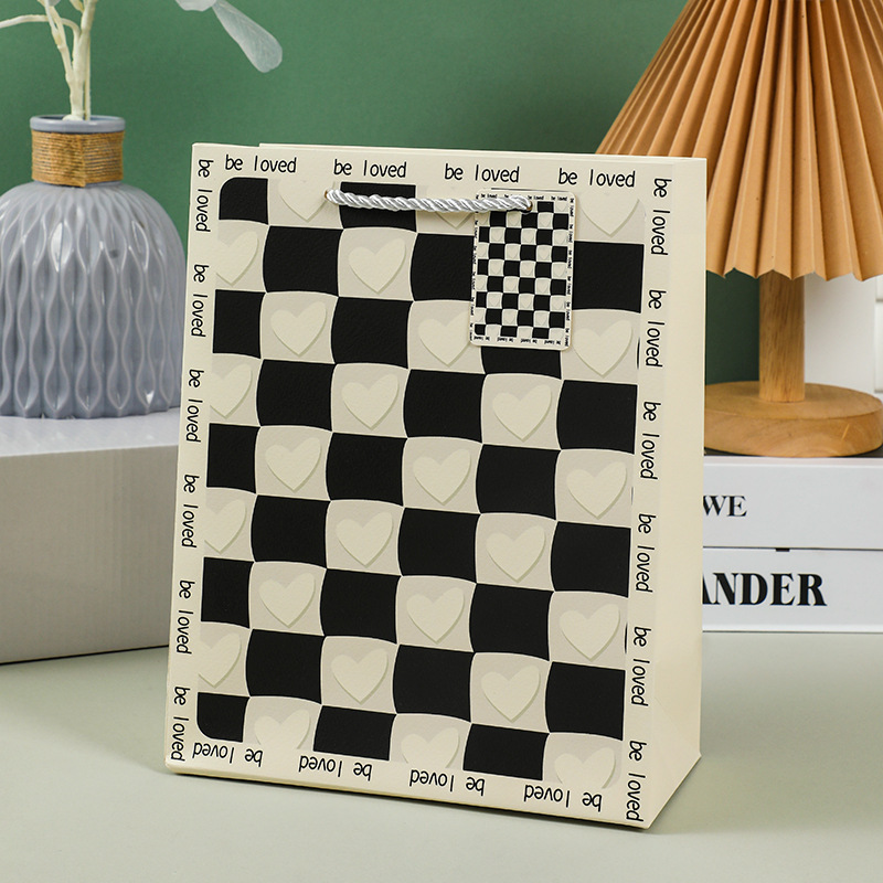 新款压纹系类精美工艺礼品袋创意个性跨境热卖现货厂家直销批发详情5