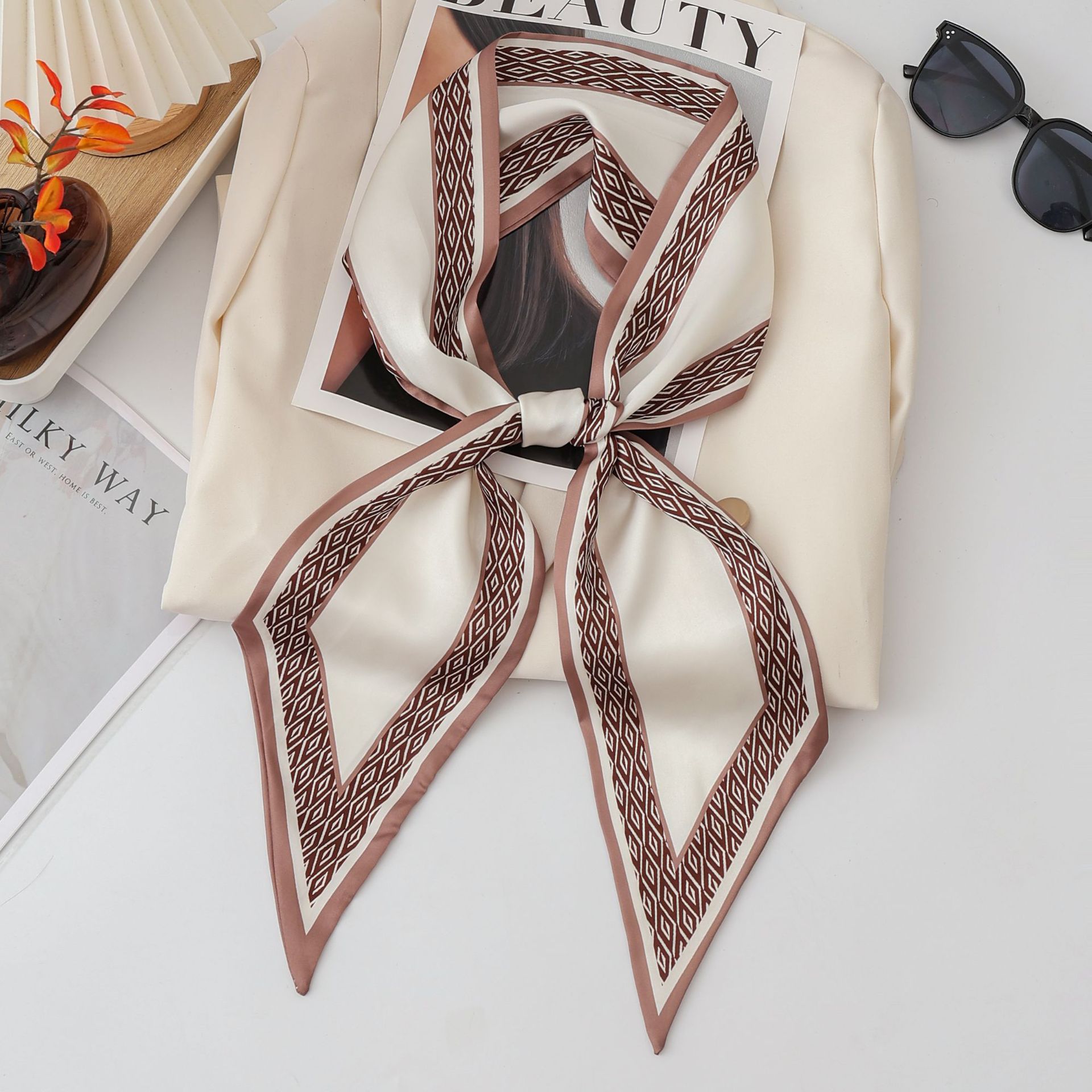 High-end faux silk diagonal neckerchief, long hair tie, versatile twill printed neckerchief ribbon, double-sided pic 3