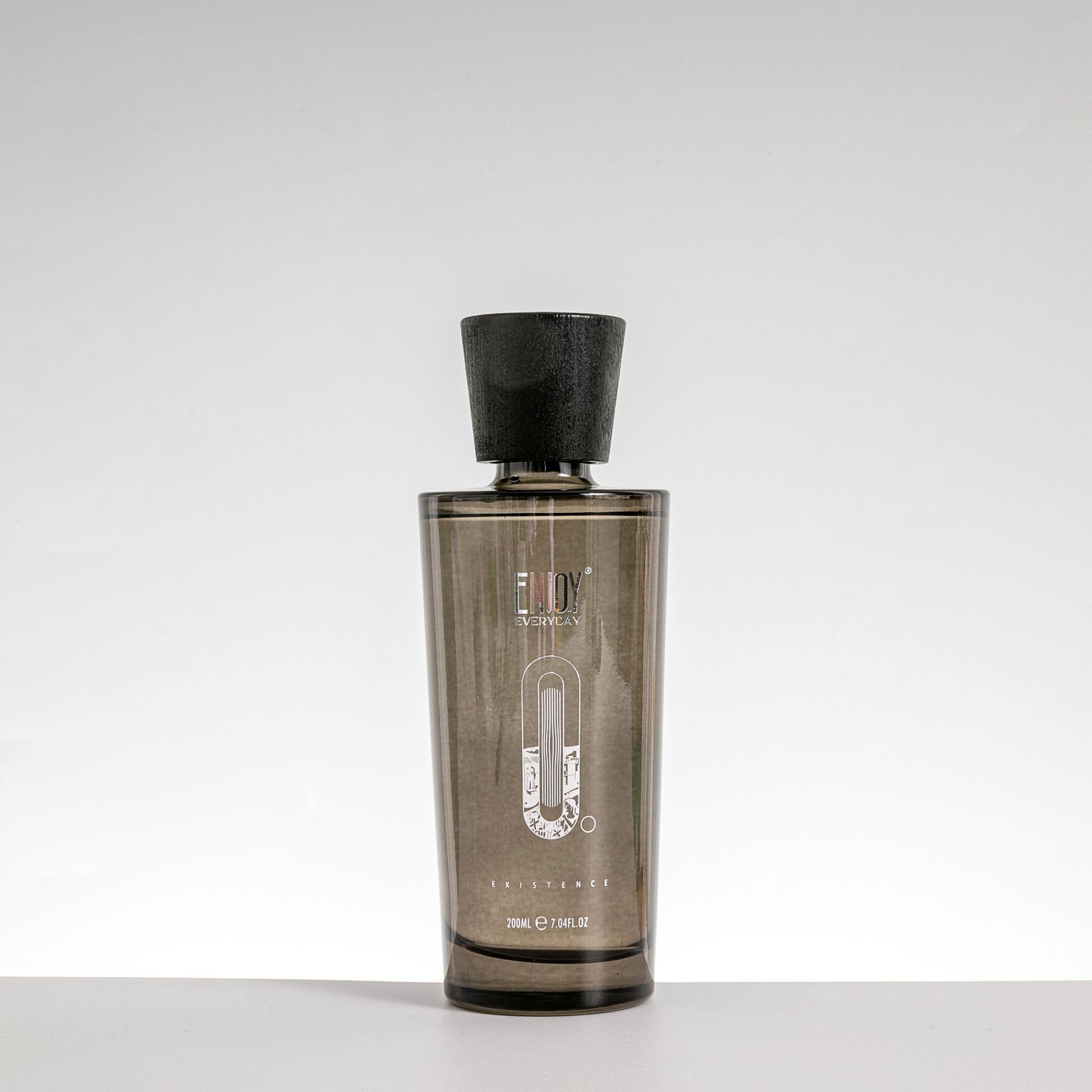 The light luxury high-end elegant aroma diffuser is equipped with an aroma diffuser, flame fireplace, automatic aroma diffuser and two-fluid aroma equipment pic 5