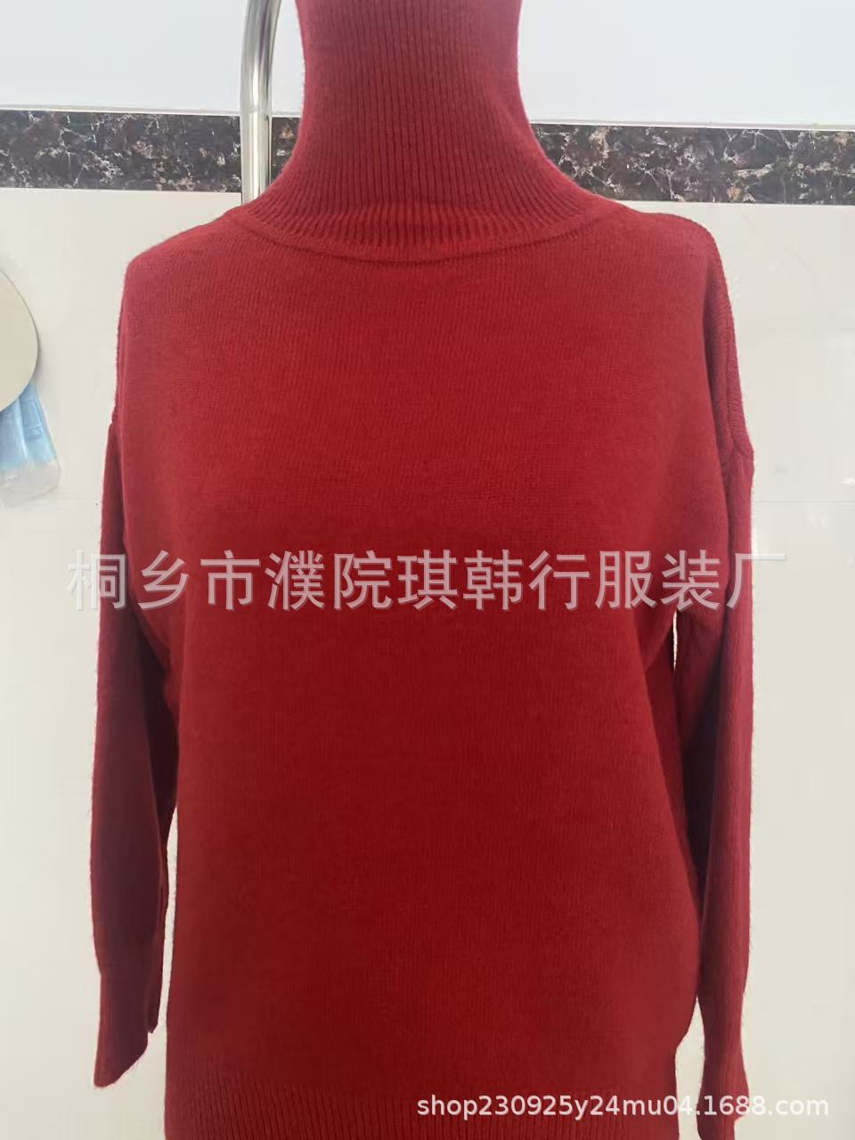 A loose and versatile knitted pullover with a laid-back style for women to wear over a high-neck sweater from Europe and America in the autumn and winter of 2025 pic 15