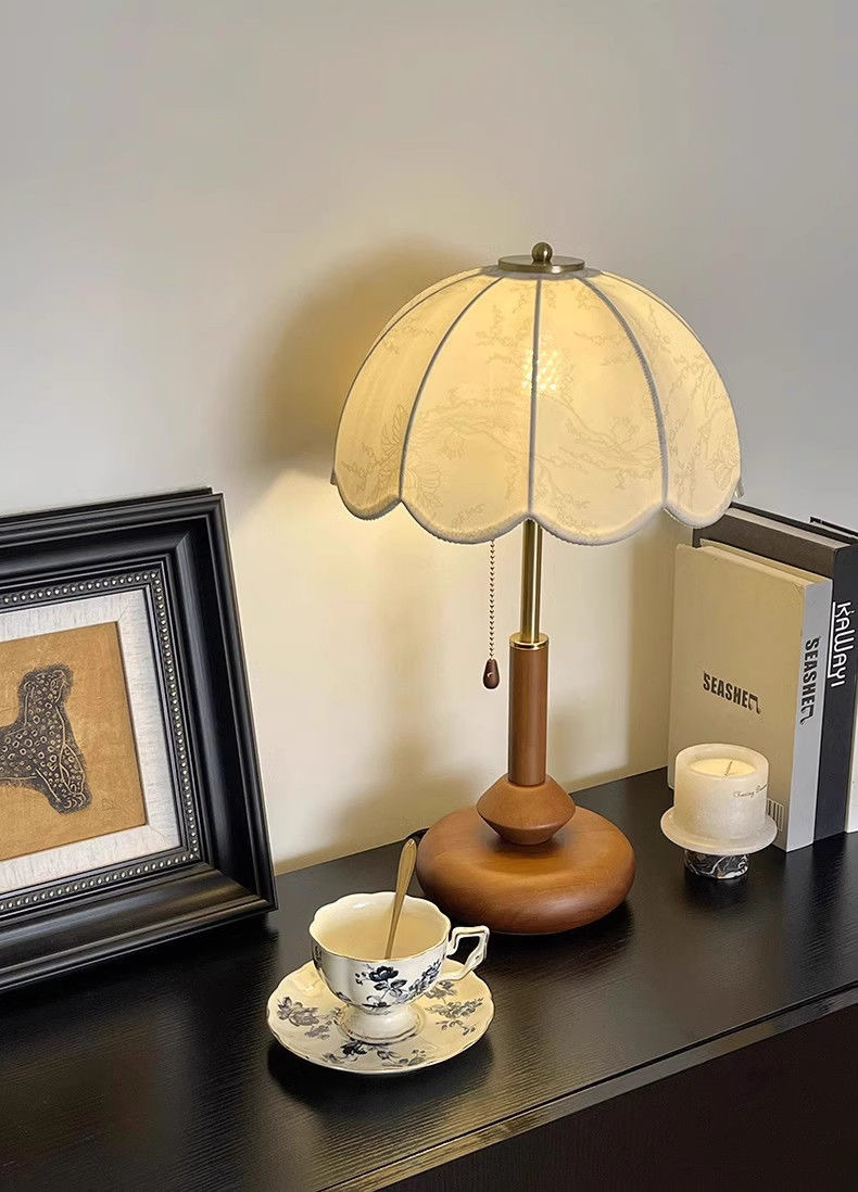 Chinese-style solid wood printed fabric table lamp, decorative table lamp for living room, bedroom and bedside, eye-protecting lamp for homestay, hotel and study pic 15