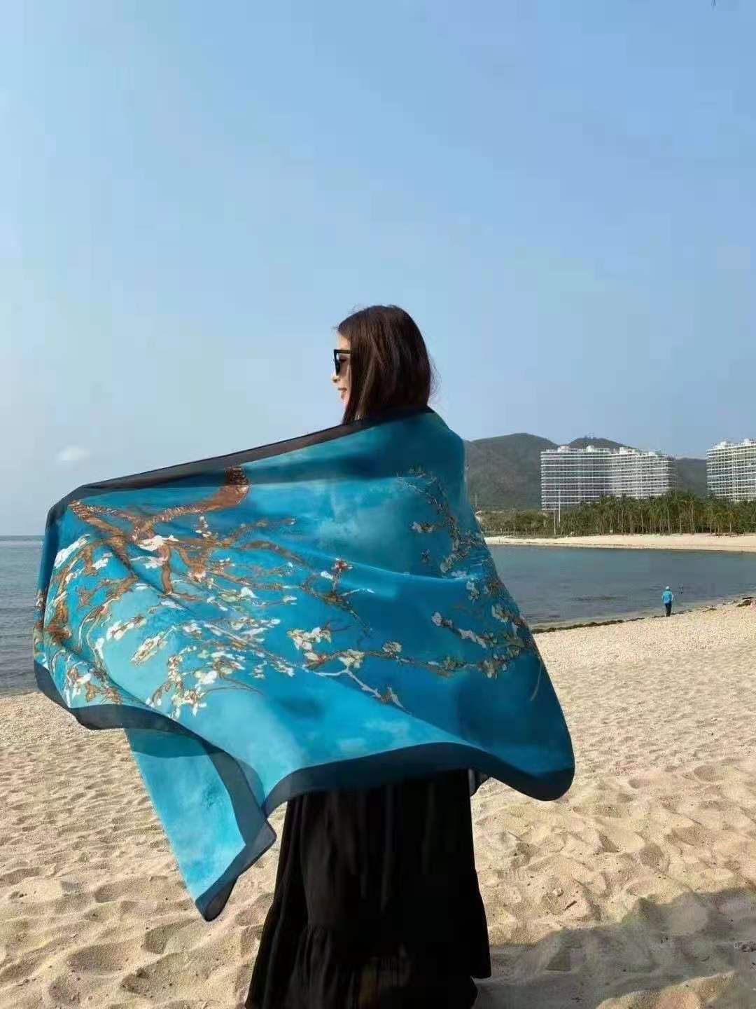 夏季仿真丝丝巾时尚高档大牌长巾防晒真丝丝巾批发围巾披风女夏天详情24