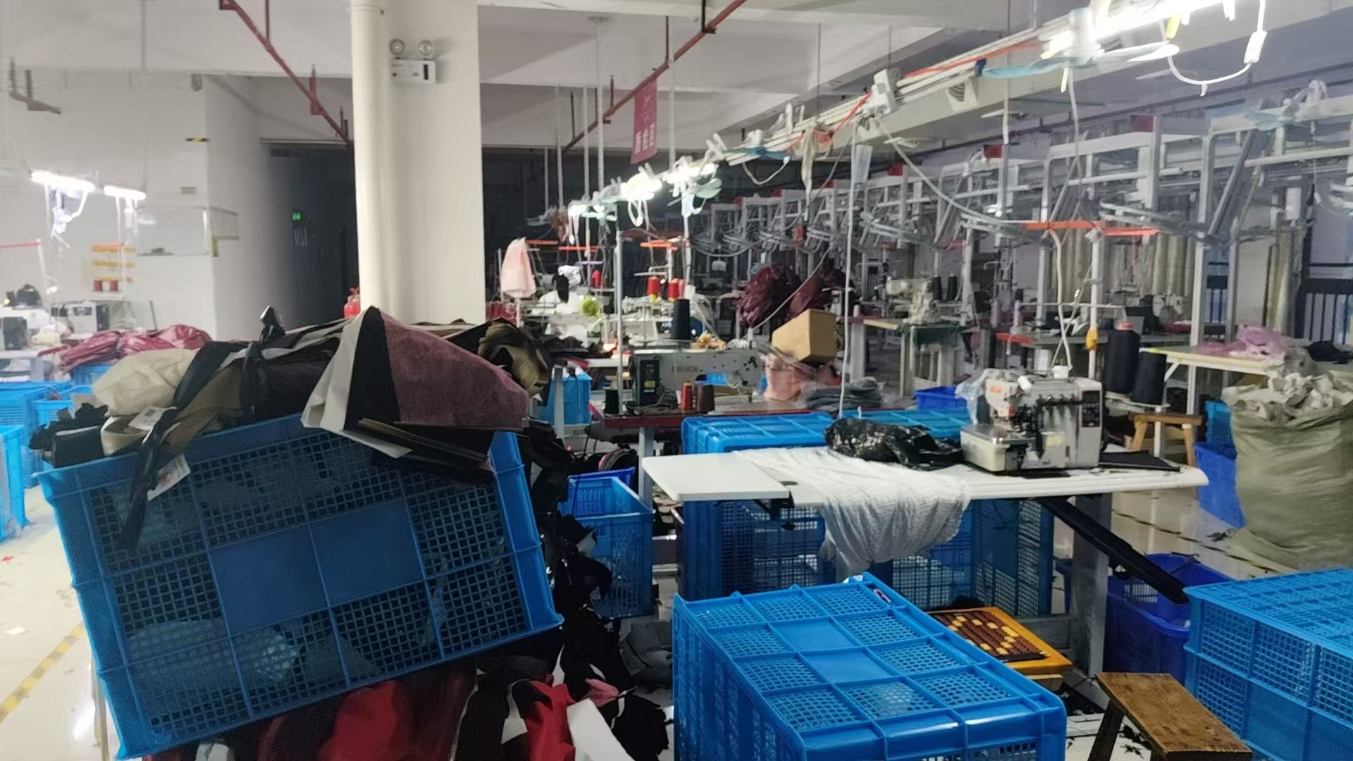 跨境显瘦夏季紧身连衣裙女欧美夜店包臀裙性感吊带裙多色内搭女装详情1