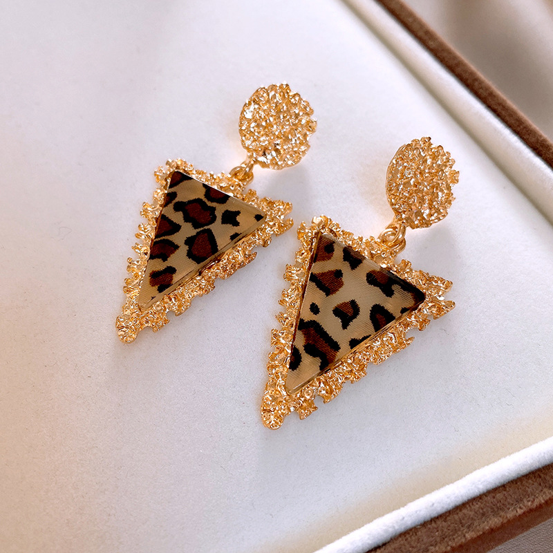 钢针圆形纹路三角形树脂豹纹耳钉夸张高级感耳环欧美时尚耳饰批发详情7