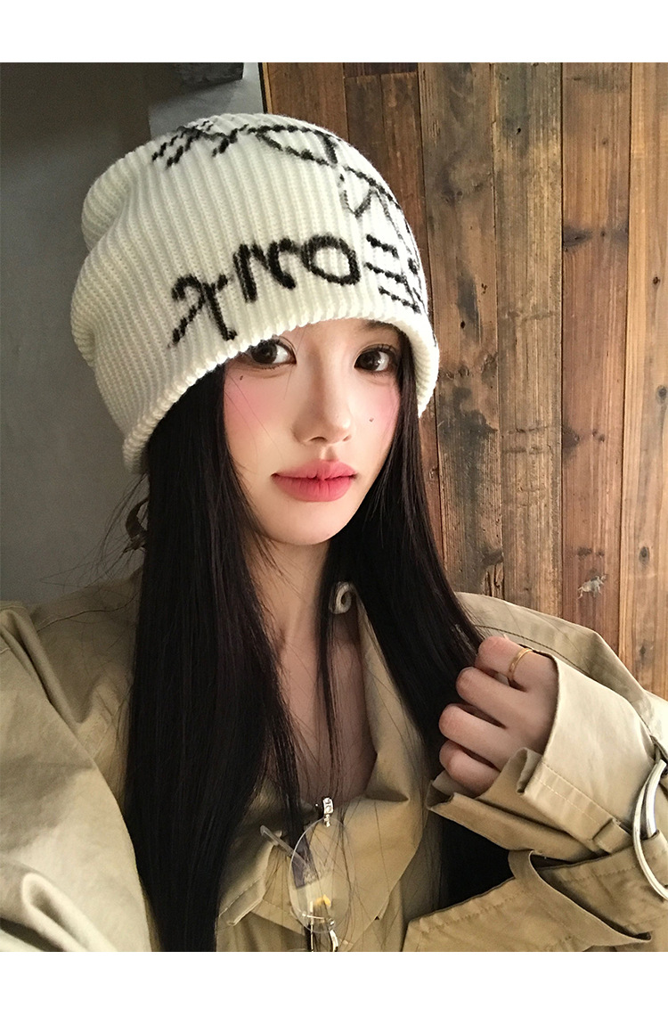 American hot girl kitty cat graffiti cold hat for women, warm knitted woolen hat for autumn and winter, face-showing small headscarf hat pic 8