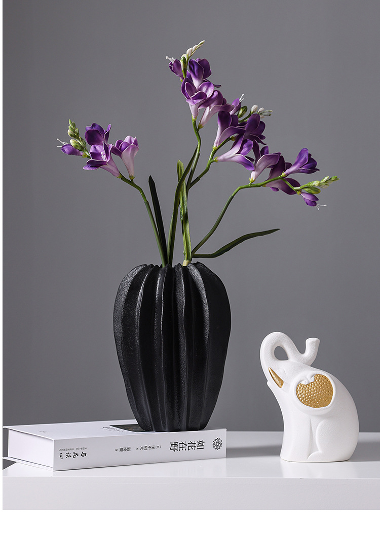 2026 New European-style flower arrangement vase, creative and simple ceramic flower vase, living room dining table, dried and fresh flowers, hydroponic decoration, home decoration, vase, ceramic decoration, ceramic vase handicraft, ceramic vase pic 10