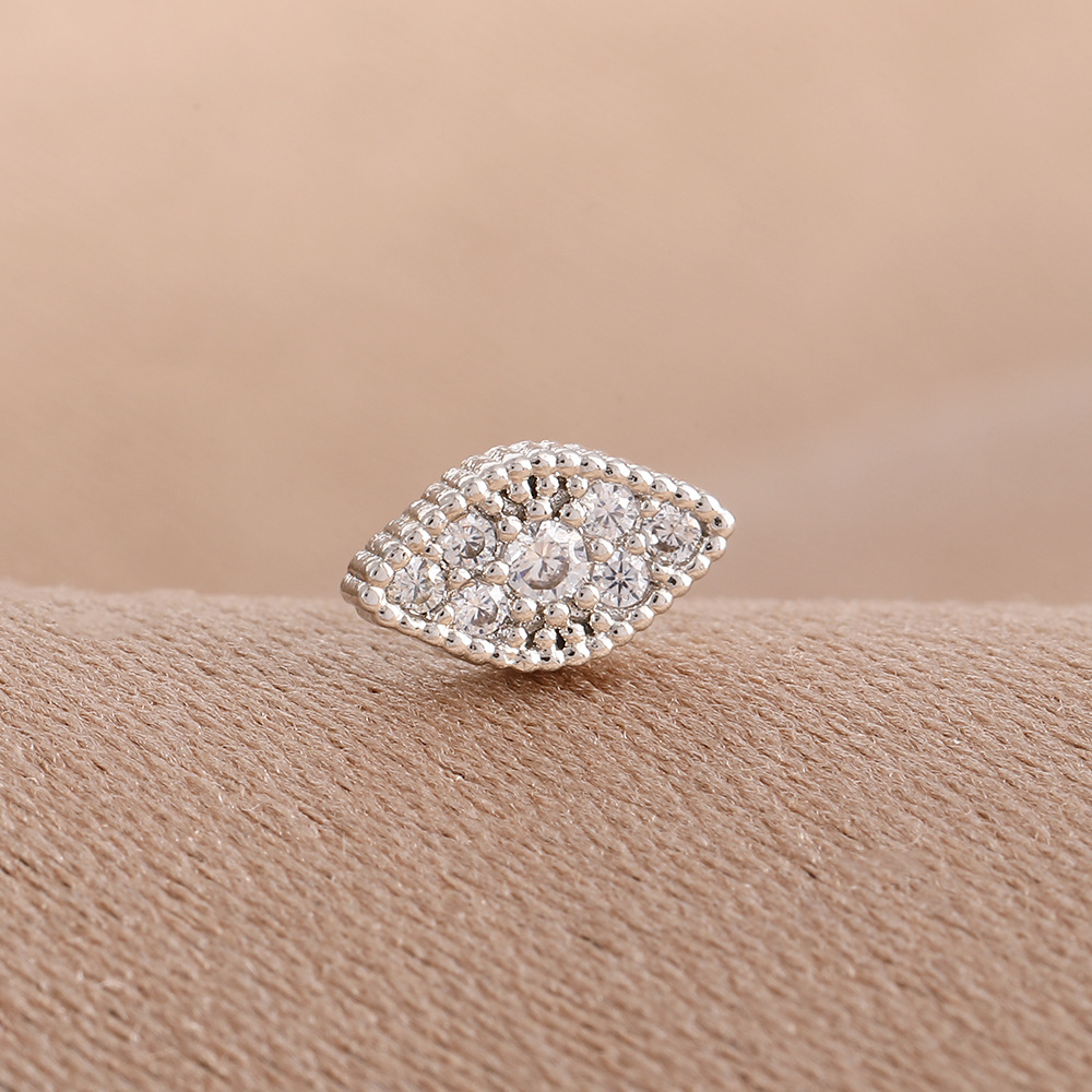 跨境钛钢镶钻鼻钉螺丝拧球直杠鼻钉不锈钢耳钉气质小众设计感耳钉详情20