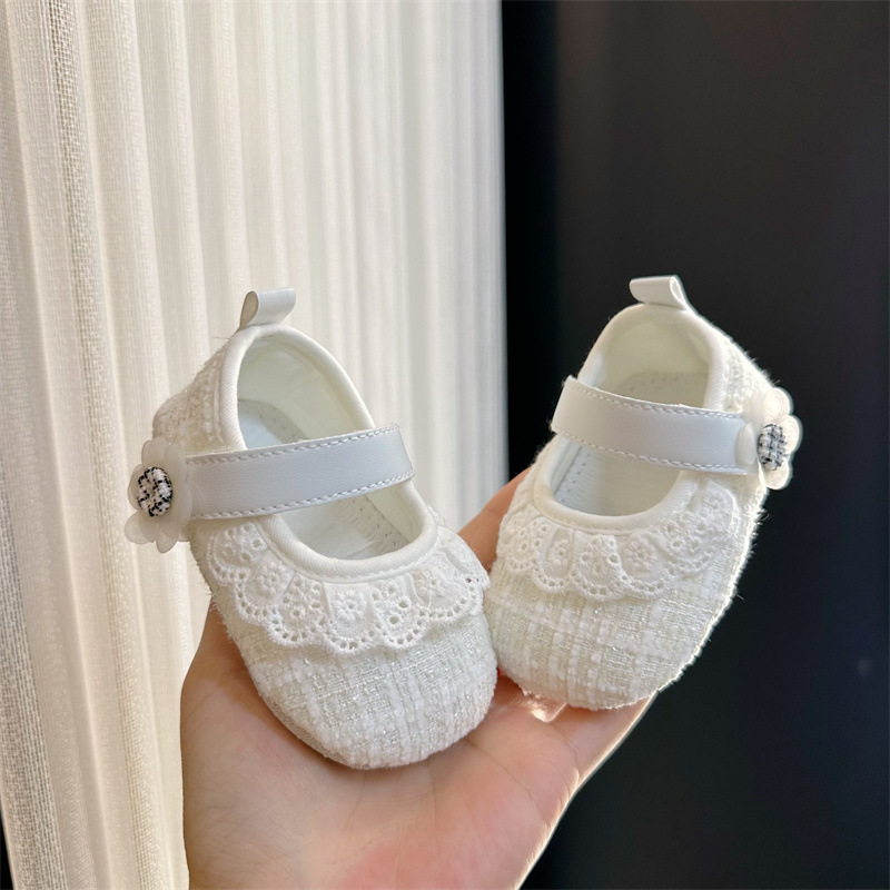 Spring and Autumn 0-1 year old baby princess shoes 3-6-12 months old girl baby Chanel-style breathable soled learning shoes single shoes pic 8