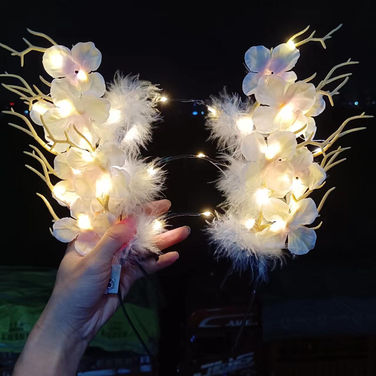 新款发光大鹿角发箍梅花羽毛麋鹿发饰圣诞节花仙子拍照装扮头饰详情3