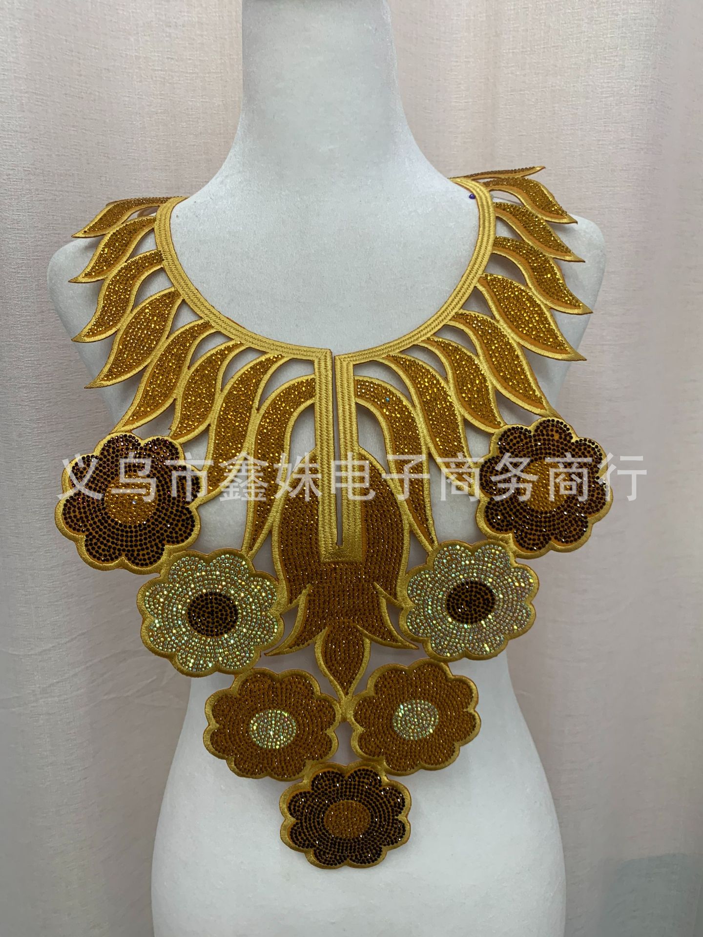 Full diamond back adhesive ironing DIY diamond-encrusted colored diamond shiny collar decoration fake collar collar accessories and auxiliary materials pic 5