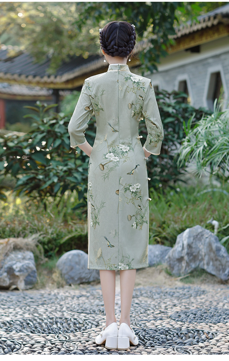 New national trend and Republic of China style cheongsam, green and elegant, combined with lace, three-quarter sleeves, young kimono and girl cheongsam pic 10