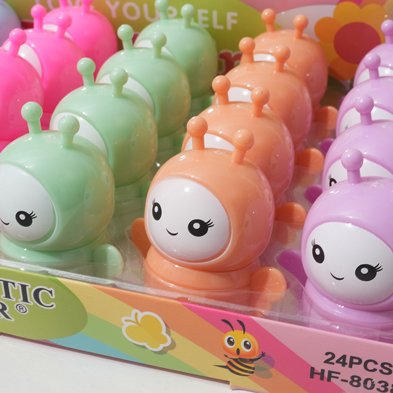 跨境外贸出口保湿滋润唇膏 创意宇航员学生卡通补水不脱色润唇膏详情2