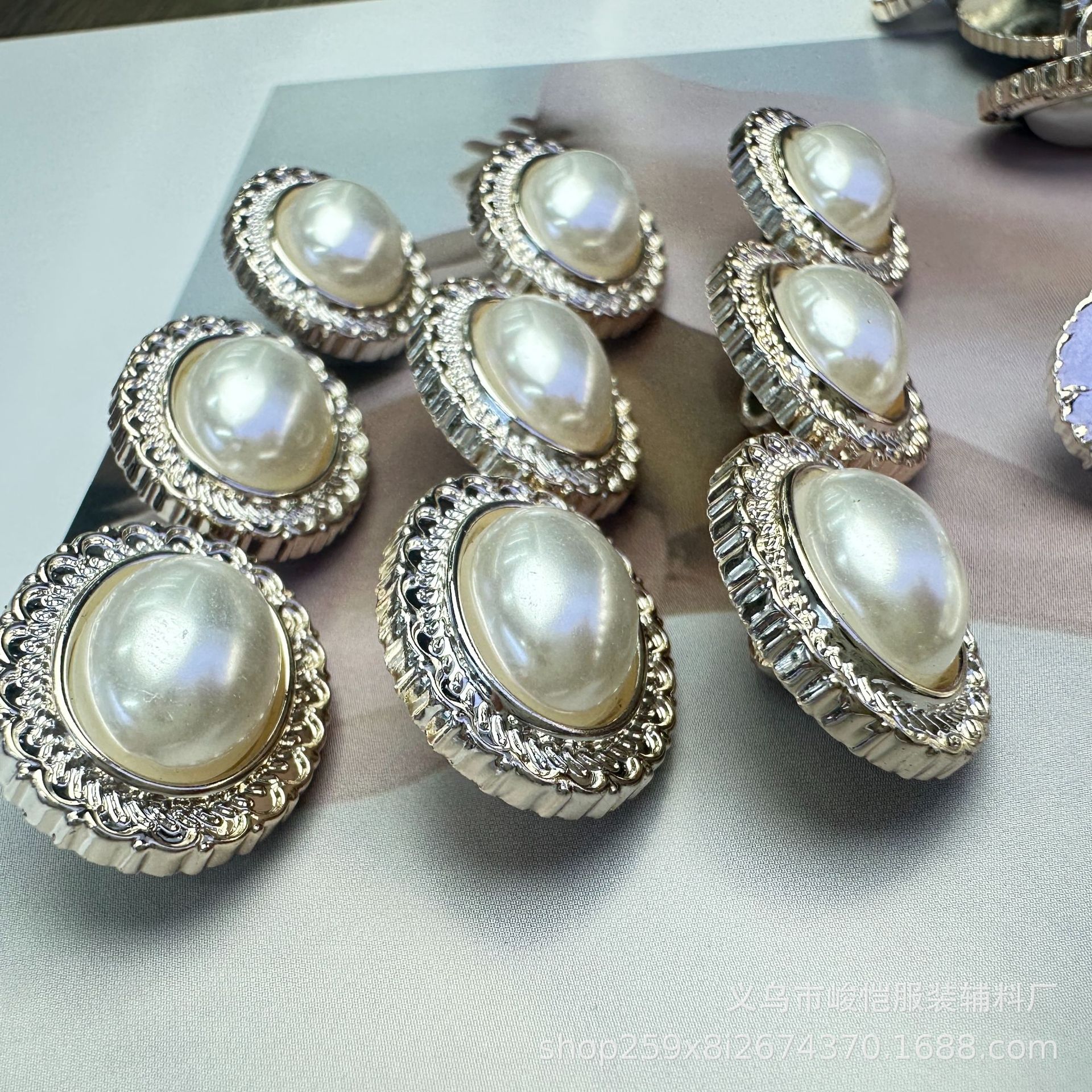 复古桃心圆形珍珠DIY饰品配件发夹发饰鞋帽包包装饰贴片洞洞鞋贴详情10