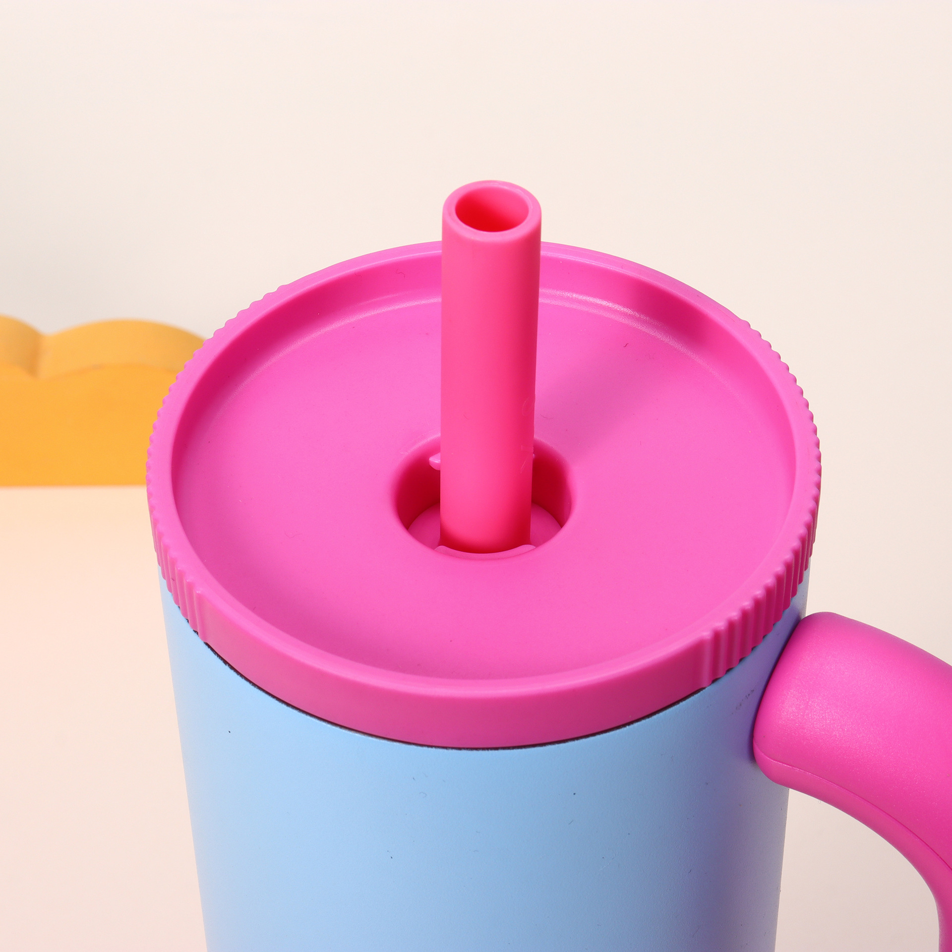 跨境304不锈钢手柄汽车杯双层真空大容量保温杯马卡龙色系冰霸杯详情3