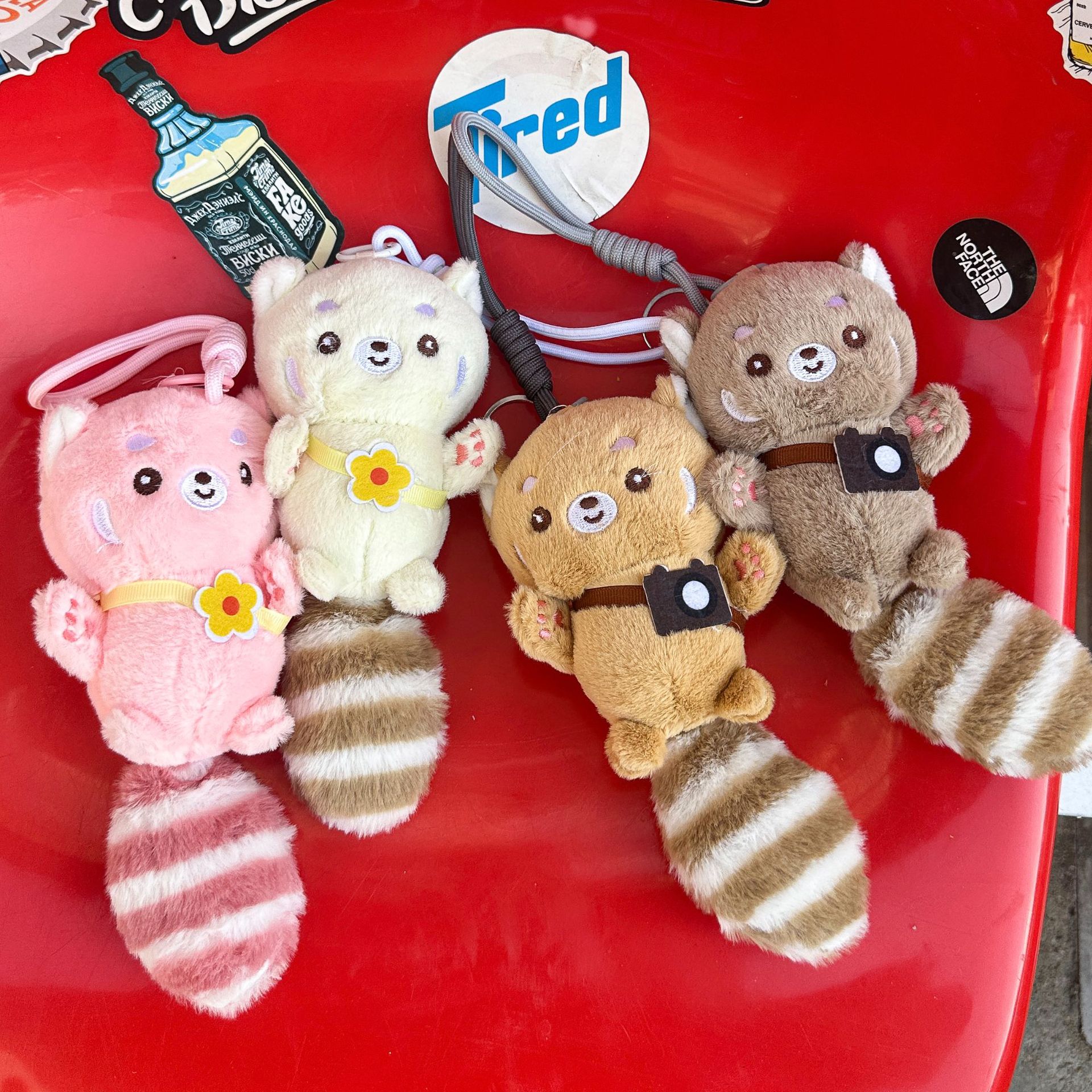 Cross-border bestsellers: Cute cartoon big-tail raccoon pendants, bags, keychains, plush pendants, ornaments, toys pic 11