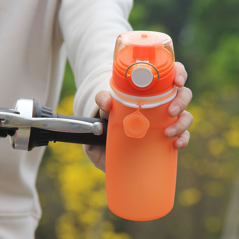 550ml硅胶折叠水杯户外运动水壶