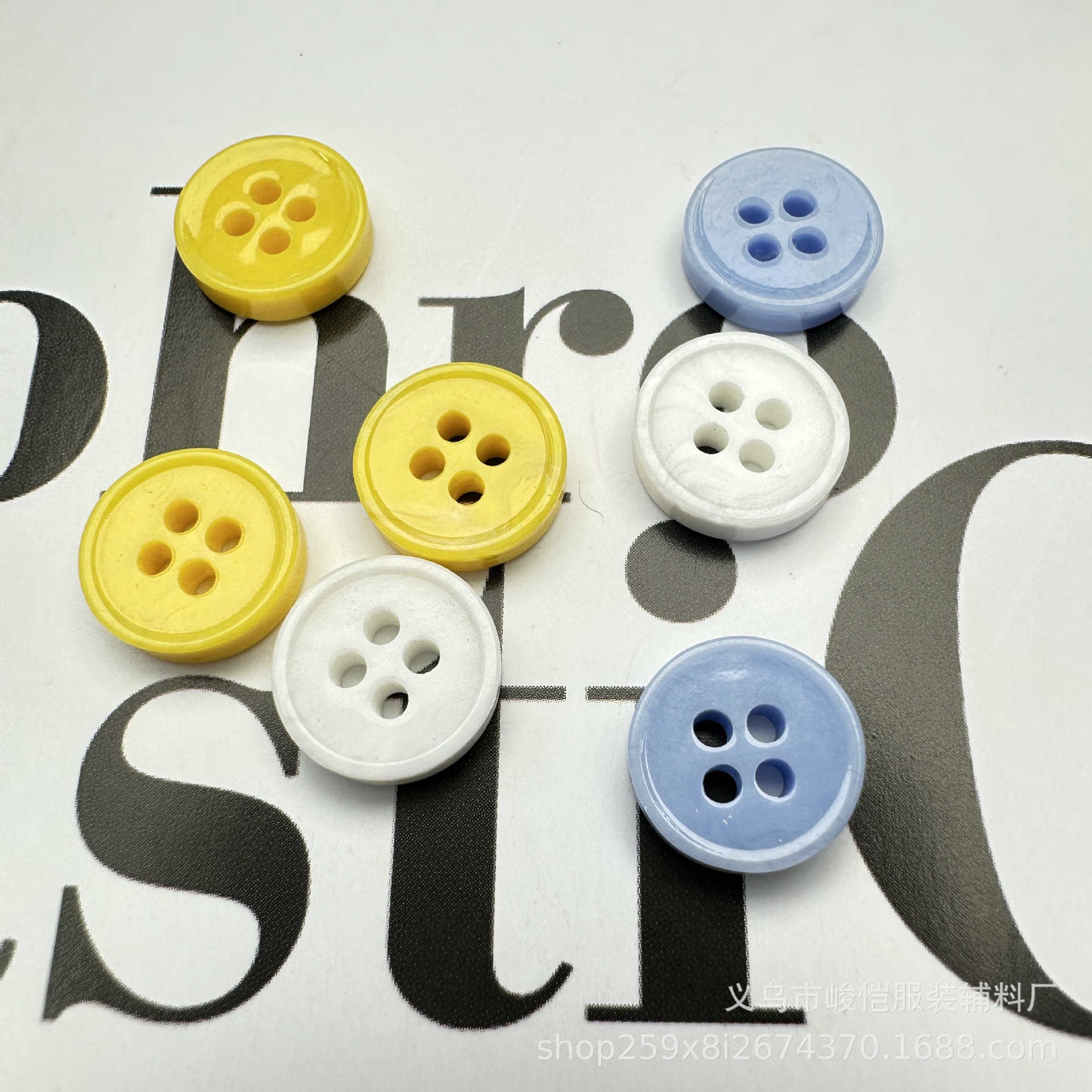A set of 20 colored buttons, metal four-piece buttons, disc buttons, cufflinks and buttons pic 11